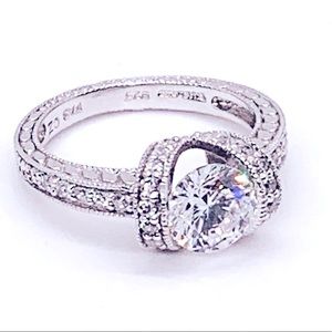 Sterling Silver CZ Diamond Ring Size 8 Solitaire with halo of diamond chips